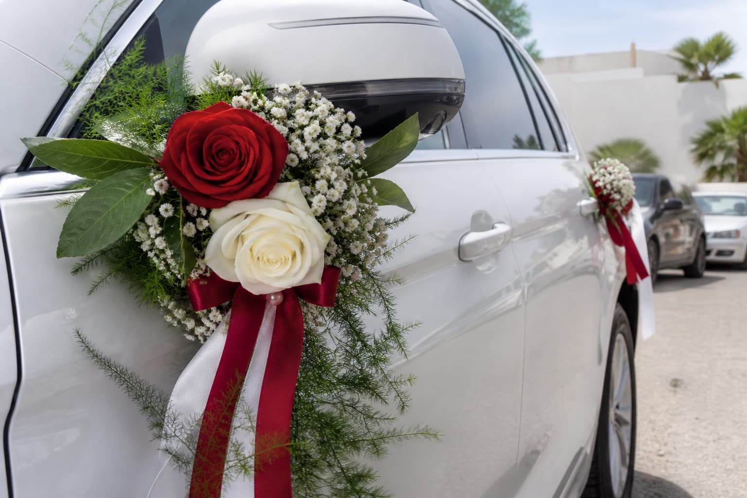 Déco voiture premium cortège — bouquet service Wardaty Flowers